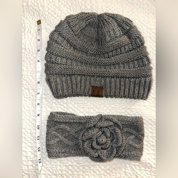 NWOT C.C. Exclusives Adult Cable Knit Beanie & Headband - Dark Gray - Picture 1 of 9